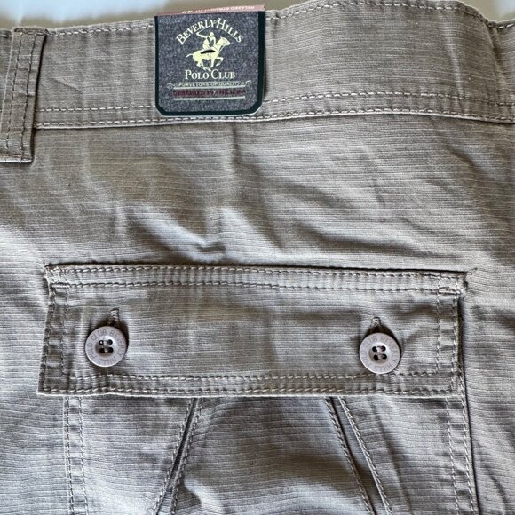 Beverly Hills Polo Club Mens Relaxed Fit Cargo Shorts Sz 48 Khaki Modern Stretch - Picture 15 of 16